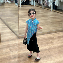 中国风女童套装新中式气质不规则蓝底竖条碎花旗袍+黑色喇叭裤