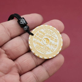 金属工艺品;钥匙扣及钥匙扣配件;吊坠