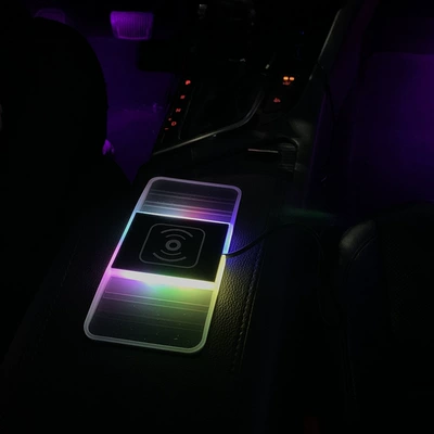 Mobil şarj cihazları: Charging Pad, 20W Charging, Rgb