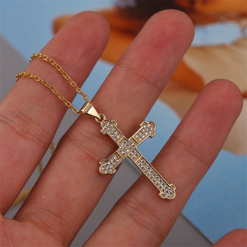 European And American Trendy Unique Copper Inlaid Zircon Cross Necklace Female Korean Cute Real Gold Plating Pendant Jewelry display picture 3