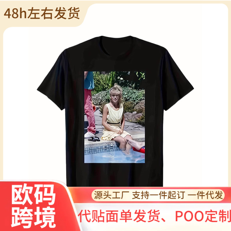【European Size Cotton T-Shirt】Men's Kelly and Kendall Jenner Graphic T-Shirt | Loose-Fitting Black T-Shirt with a Visible Design. 【European Size Cotton T-Shirt】Men's Kelly and Kendall Jenner Graphic T-Shirt | Loose-Fitting Black T-Shirt with a Visible Design.