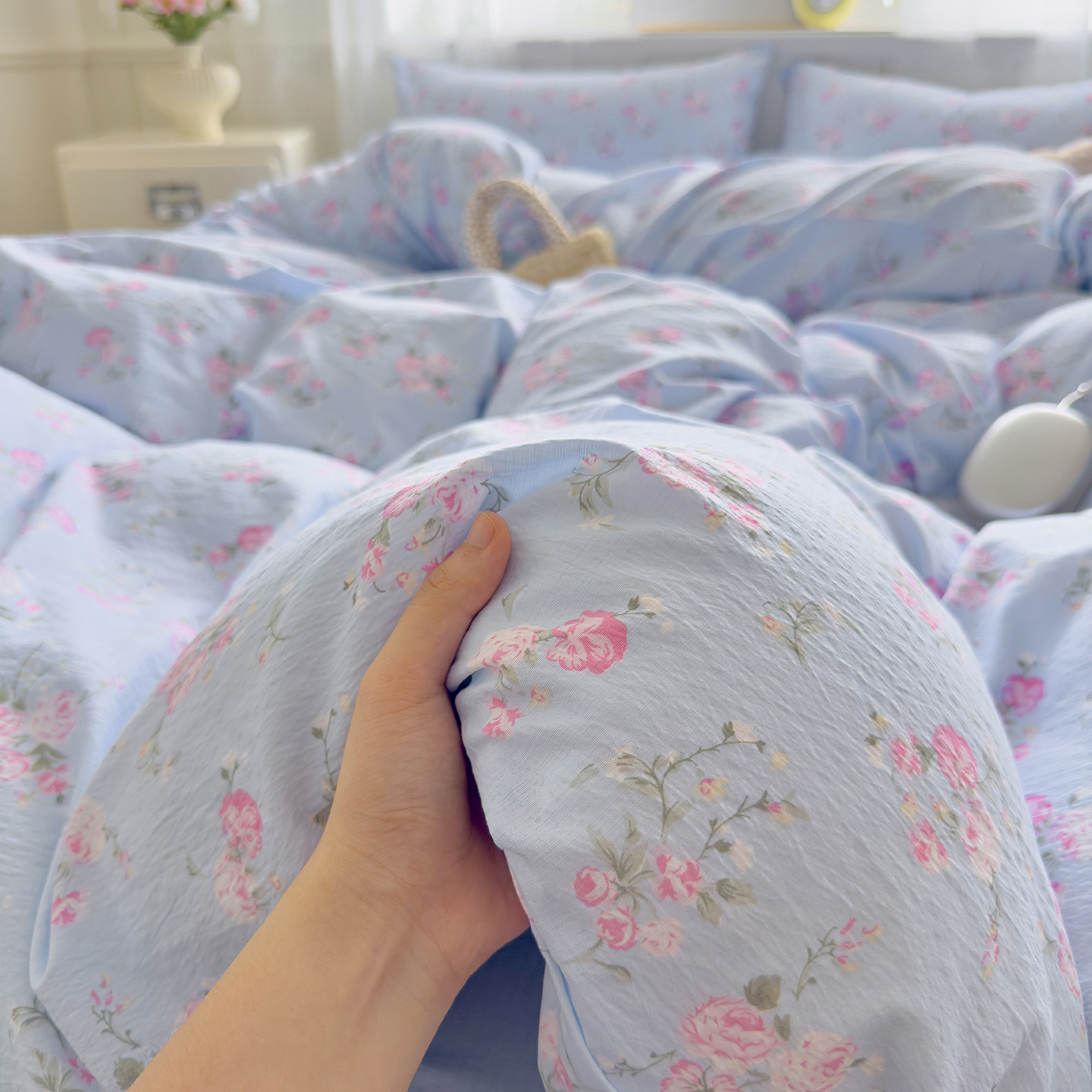 Floral Fresh A-Class Maternity Grade Cloud-Like Double-Layer Yarn Four-Piece Duvet Cover Bed Sheet Dormitory Bed Three-Piece Set Fitted Sheet
