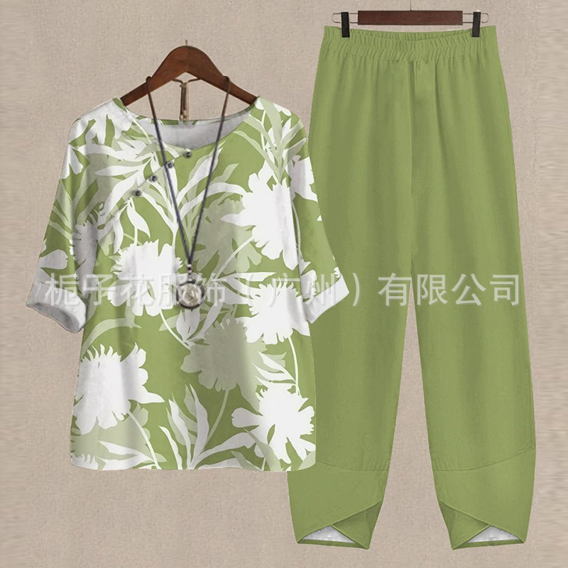 White Buttoned European and American Style Women's Casual Suit, Popular Fashion Outfit, New Summer Model with Five-Quarter Sleeves and Print White Buttoned European and American Style Women's Casual Suit, Popular Fashion Outfit, New Summer Model with Five-Quarter Sleeves and Print
