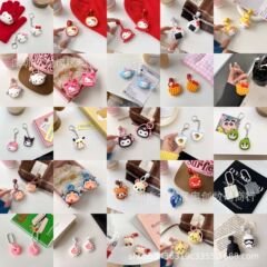 かわいい iPhone Apple トラッカー保護カバー Airtag 紛失防止デバイス収納ボックス漫画シリコンソフトケースに適しています