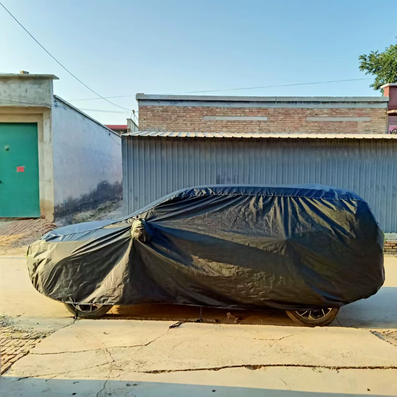 Одежда автомобиля Крышка автомобиля Солнцезащитный крем от дождя, снег, пыль, затенение