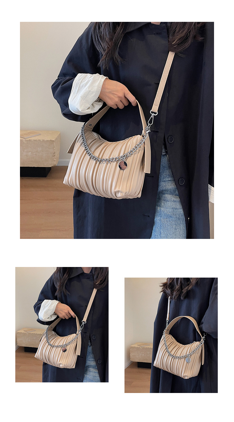 Borse di design di nicchia 2023 Borsa a mano alla moda di nuova moda Estate Senso di alto livello di pieghe borsa a secchiello a tracolla esplosiva_voghion.com