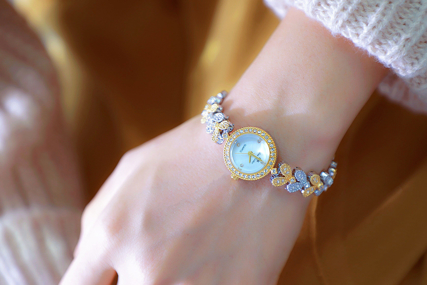 Tempered Glass Mirror Material Simple Style Classic Style Heart Shape Jewelry Buckle Quartz Women's Watches