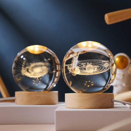 Luminous Crystal Ball Ornaments, Solar System and Moon Decorations, High-Quality Home Decor Items for Friends and Leaders Luminous Crystal Ball Ornaments, Solar System and Moon Decorations, High-Quality Home Decor Items for Friends and Leaders