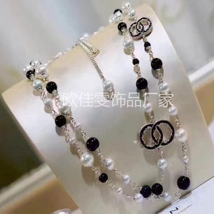 Classic Chanel-Style Double C Retro Letter Clavicle Chain Long Full Diamond Snake Bone Necklace Ins Socialite Style Light Luxury Versatile