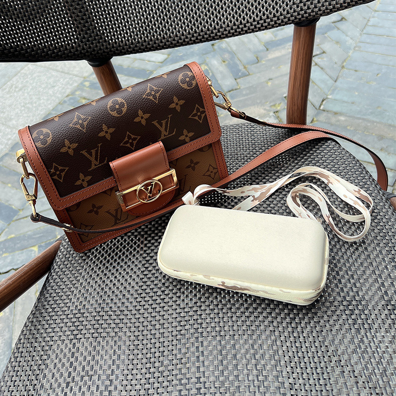 Suministro exclusivo transfronterizo de sombrillas de protección solar, sombrillas de cinco pliegues, sombrillas plegables de protección solar, sombrillas publicitarias, sombrillas para la lluvia y sombrillas parasol.