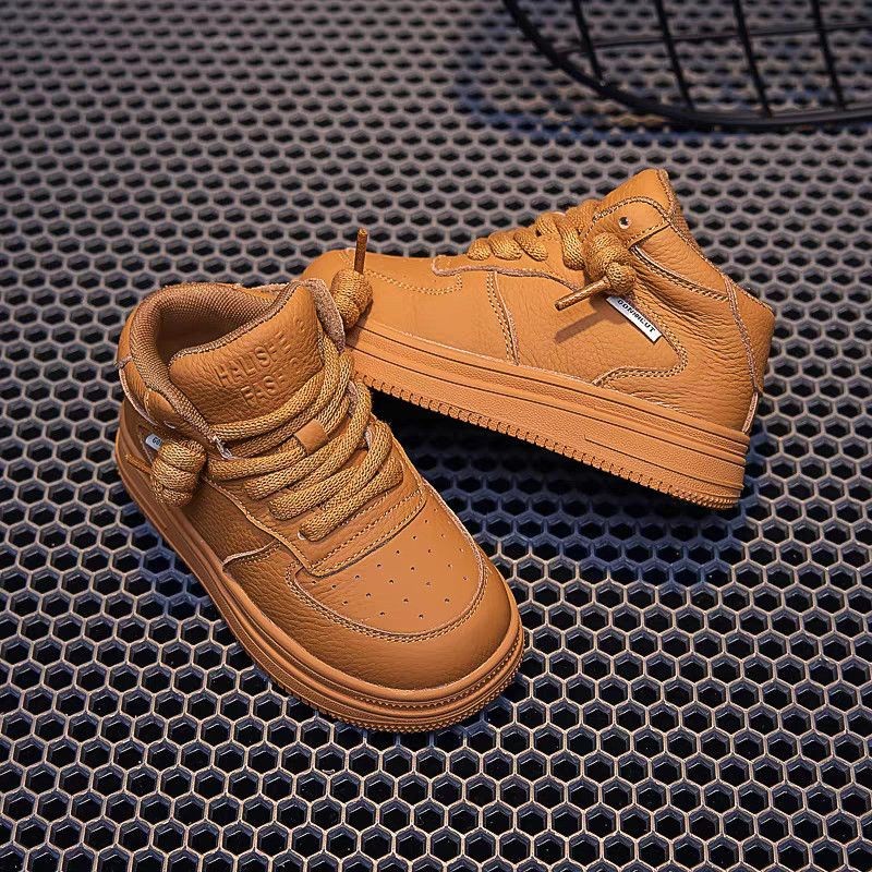 Zapatos deportivos para niños, zapatos de skate de alta altura para niños, otoño 2025 nuevos zapatos blancos para niñas, zapatos casuales con suela suave para niños grandes