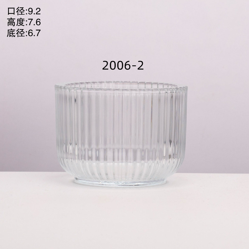メーカー卸売透明なガラスのろうそくのコップの厚い底の自家製のアロマガラスの燭台の寝室の燭台の香りの置物|undefined