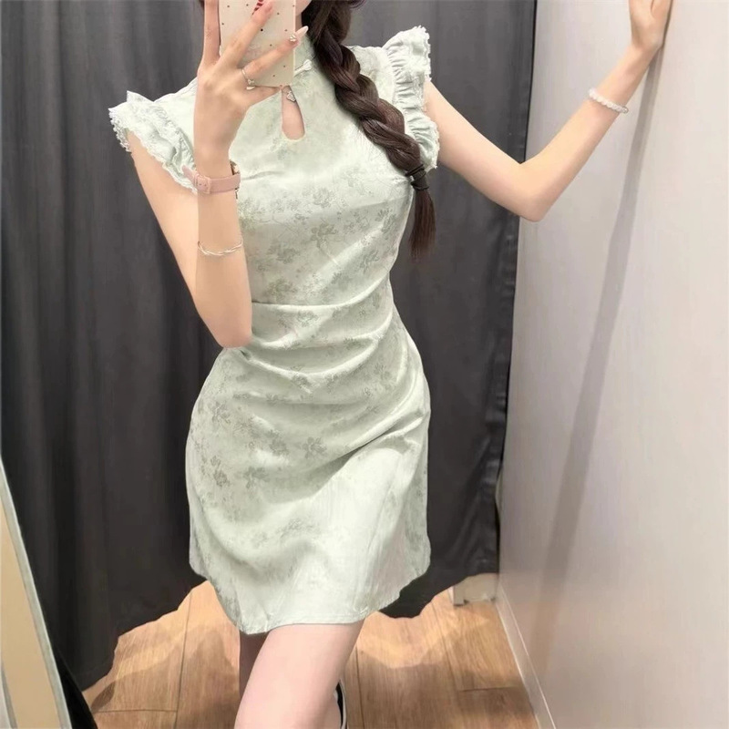 Summer New Chinese-Style Improved Cheongsam 2026 New Model with a National Style Design, Elegant Dress for Petite Women