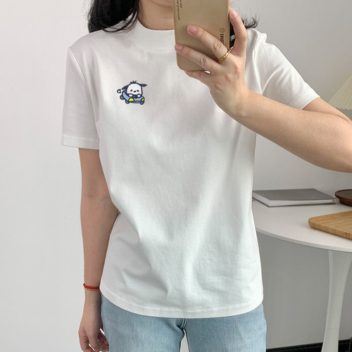 Embroidered patch with cute cartoon Pacha dog design, self-adhesive, for clothing, bags, and decorative patches.