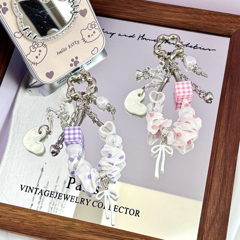 Sweet girl plaid square fabric scrunchie phone chain pendant with heart-shaped bow and chain for phone and key decoration