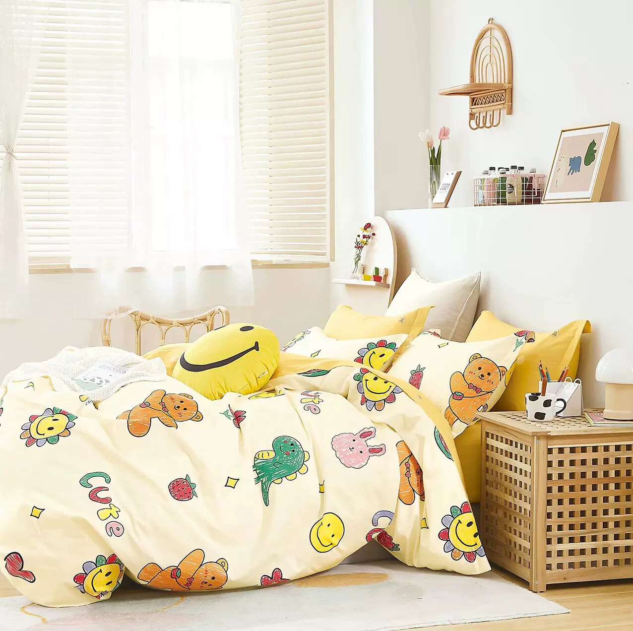 厂家供应幼儿园卡通2.35米宽棉布133*72斜纹DIY手工布料床单棉布