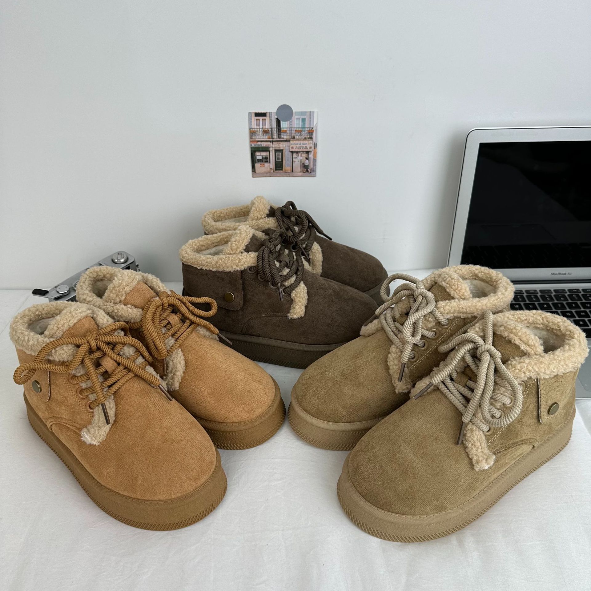 Yuanbo 2024 estudiantes de invierno zapatos de nieve de todo fósforo ropa exterior de mujer estilo coreano zapatos de algodón de lana gruesa zapatos de algodón cálido de tubo medio image 1