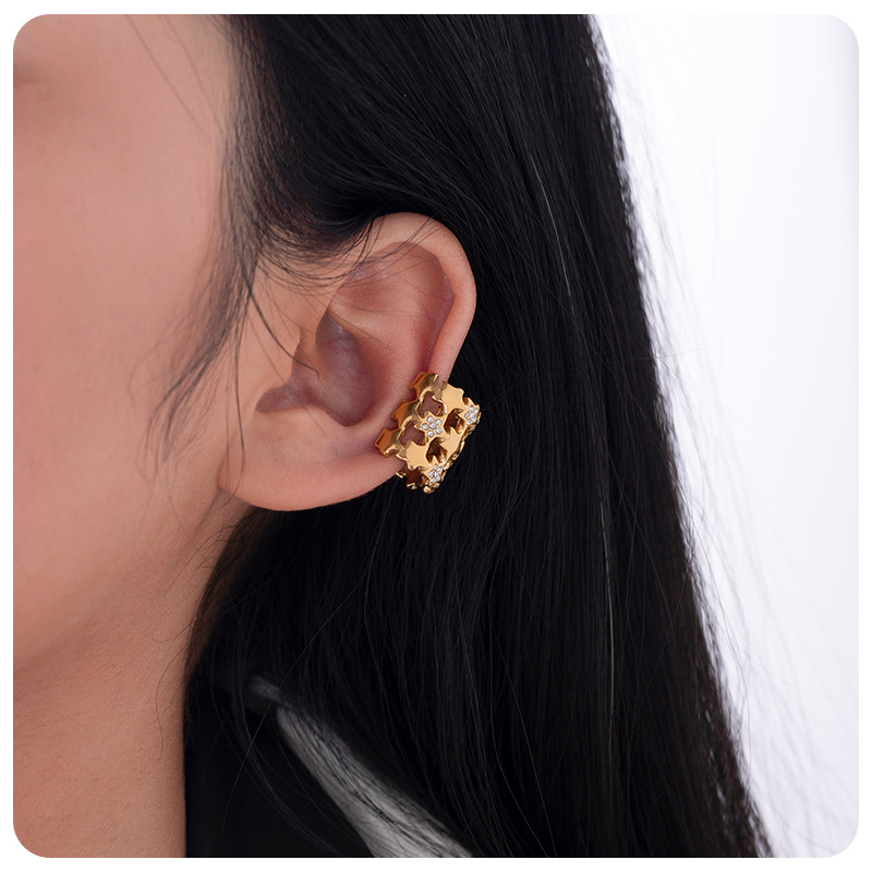 TENA Europa y los Estados Unidos aretes de diamante de acero inoxidable estrellas orejas clips de hueso de orejas de alta sensación orejas de acero de titanio joyas de orejas para mujeres