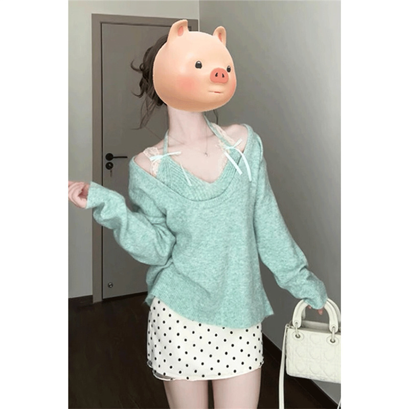 绿色挂脖毛衣女2025新款爆款早秋季穿搭法式针织衫上衣套装设计感|undefined