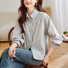 厂家直销翻领条纹衬衫女2025春装新款上衣高级感休闲珍珠扣衬衣
