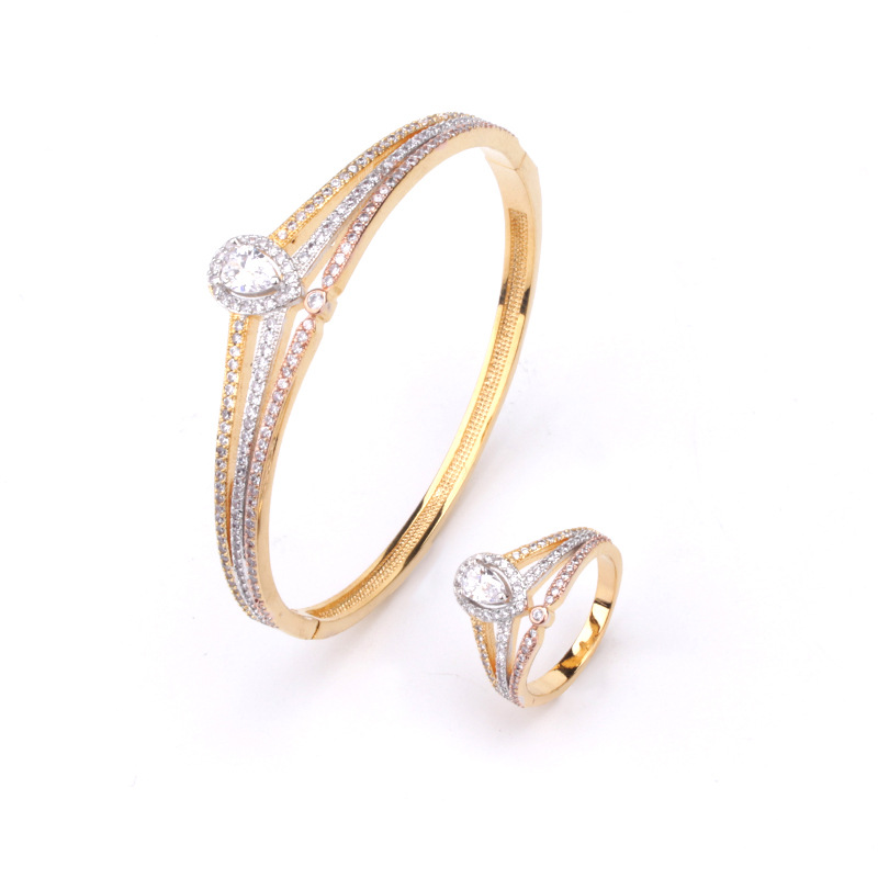 Fashionable bracelet drop-shaped with zircon