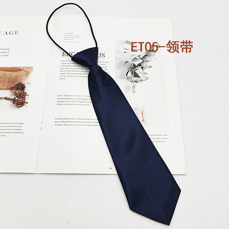 Spot de fábrica al por mayor conjunto de pajarita de corbata para niños de escuela primaria, corbata a rayas de color sólido, pajarita de raíz de plumas