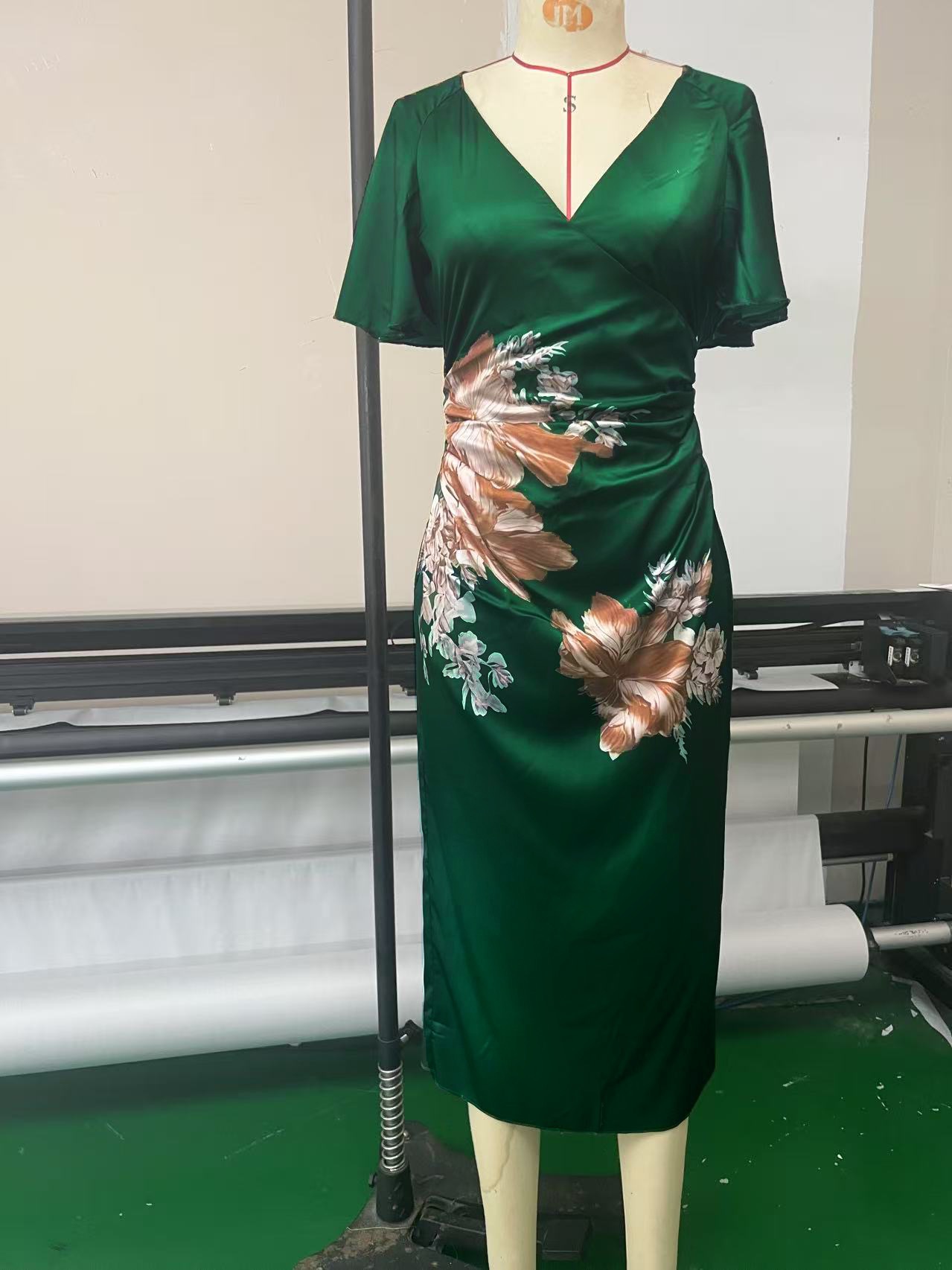2026 European American Cross-border Independent Site SHEIN Printed Elegant Mid-length Dress For Workplace, Party,_ecoleips.com