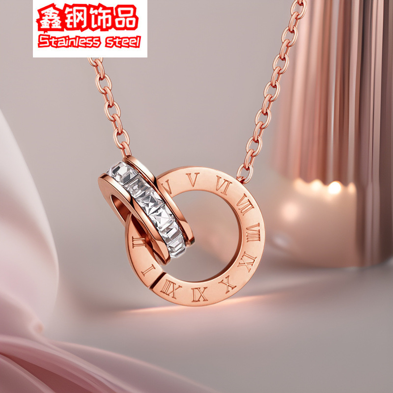 Niche Luxury Design Collarbone Chain, Simple and Versatile Roman Double-Ring Necklace, 18K Rose Gold Titanium Steel Accessory Pendant Niche Luxury Design Collarbone Chain, Simple and Versatile Roman Double-Ring Necklace, 18K Rose Gold Titanium Steel Accessory Pendant