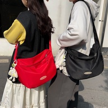 跨境时尚单肩包男士街头潮流帆布包简约时尚少女大学生斜挎小背包