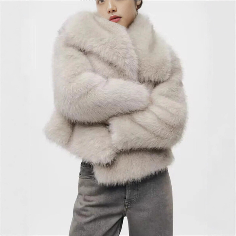 European and American Cross-Border Environmentally Friendly Fox Fur Outwear Imitation Fur Top Short Thickeneded Plus Size Women's Clothing 2025 Winter New Style