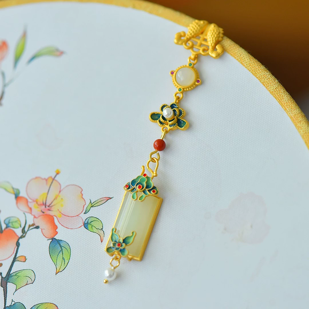 Enamel jade with butterfly, pendant, silver 925 sample