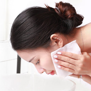 Ermu Face Washing Towel Roll Grape Disposable Withdrawable Thick Cotton Soft Face Cleaning Towel for Women