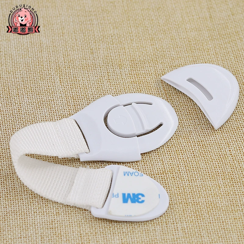 Дуду медведь ткань ремень безопасности ребенка замок Кошачий коготь лямки безопасности замок ребенка анти-щепотка рука ребенка безопасности замок