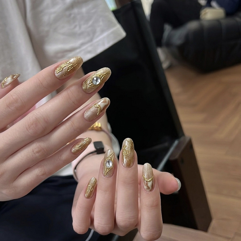 Light Luxury Gold-Plated Magic Mirror Powder Wearable Nails, Vintage Gemstone Pattern Manicure, Detachable High-End Feel, Fake Nail Patches Light Luxury Gold-Plated Magic Mirror Powder Wearable Nails, Vintage Gemstone Pattern Manicure, Detachable High-End Feel, Fake Nail Patches