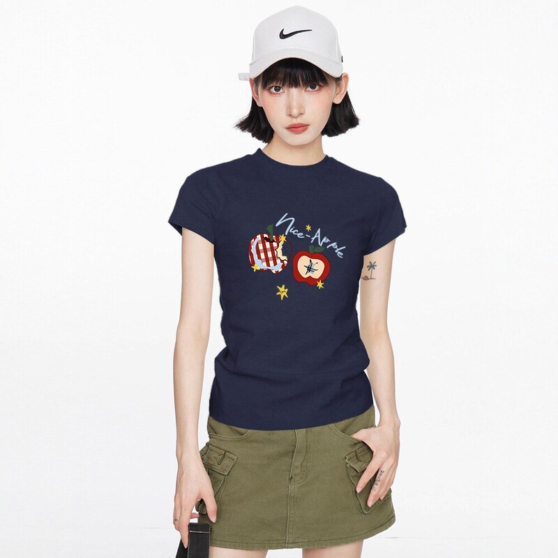 American-style straight-shoulder red apple print short-sleeve t-shirt for women, summer slim-fit niche sweet and spicy top