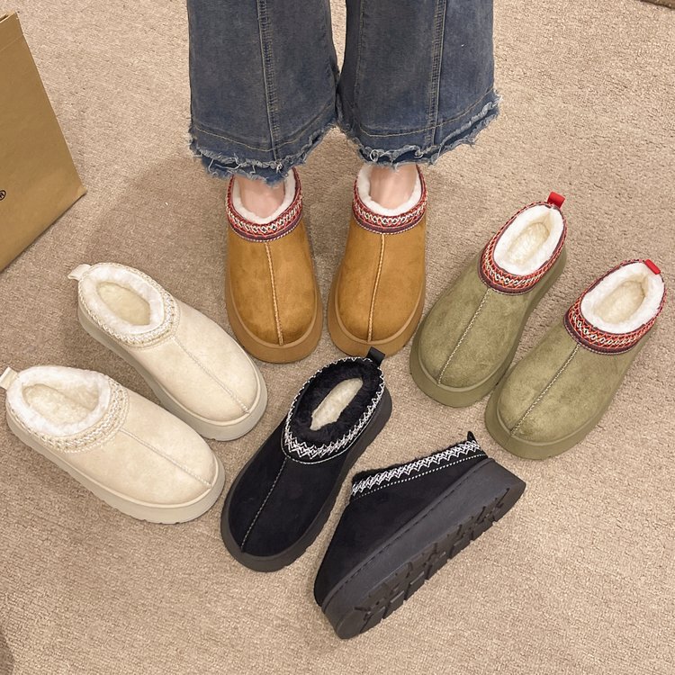 Snow boots 24 female foreign trade 43 yards large fleece-lined fur warm muffin thick-soled slippers heel-less cotton-padded shoes cotton-padded boots