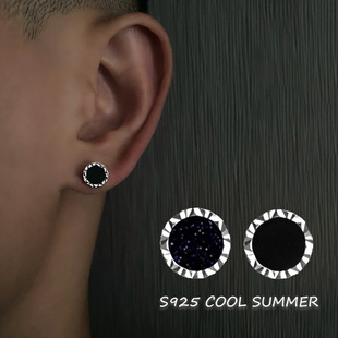 ��y�������Ȼ�ڬ���Ƕ�y���Գ�����H���|s925�y��Ů���