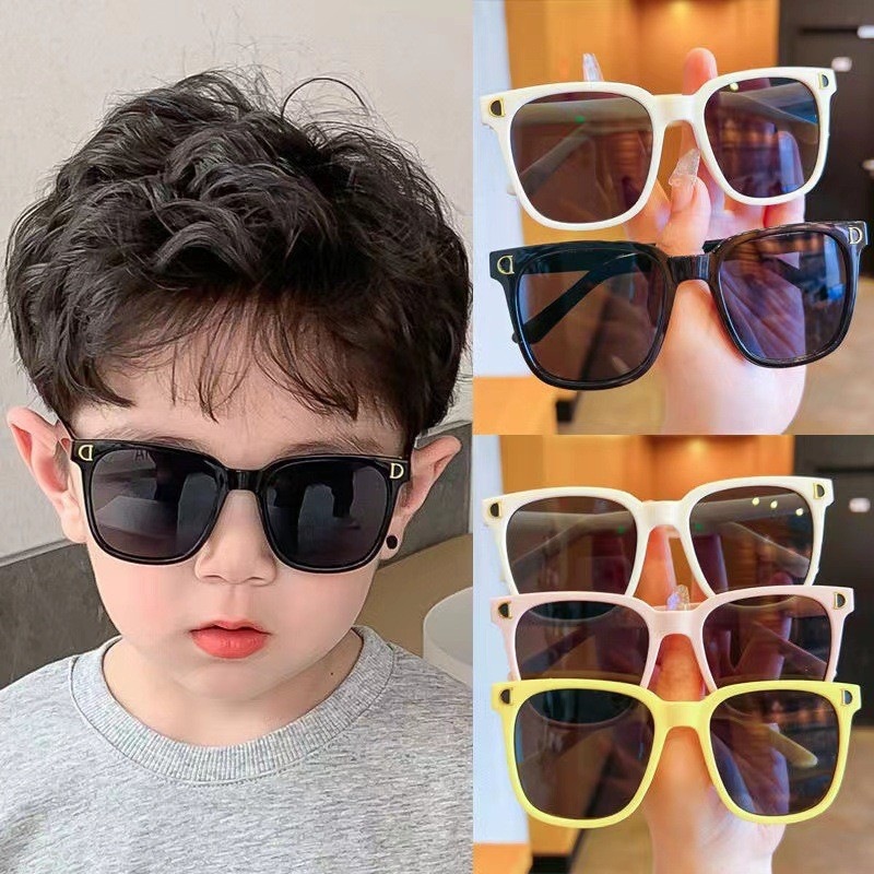 New Children's Sunglasses Korean Style D-letter Accessories Retro Style for Boys and Girls Square Frame Black Sunglasses Trendy Baby Toy