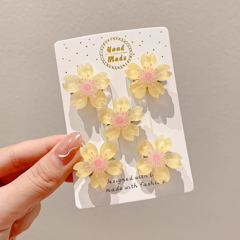 2 # flor de cerezo amarillo 5 @