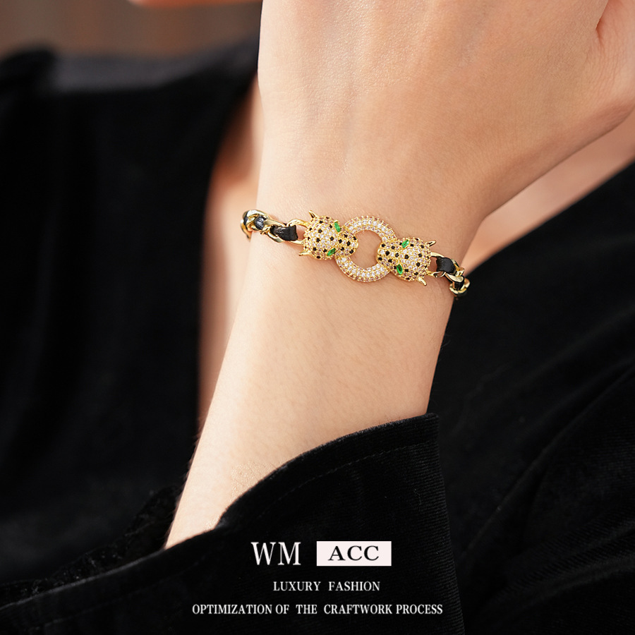 Medieval cuero vintage zircon pulsera leopardo lujo ligero pulsera retro sensación de nicho de diseño sensación de brazalete