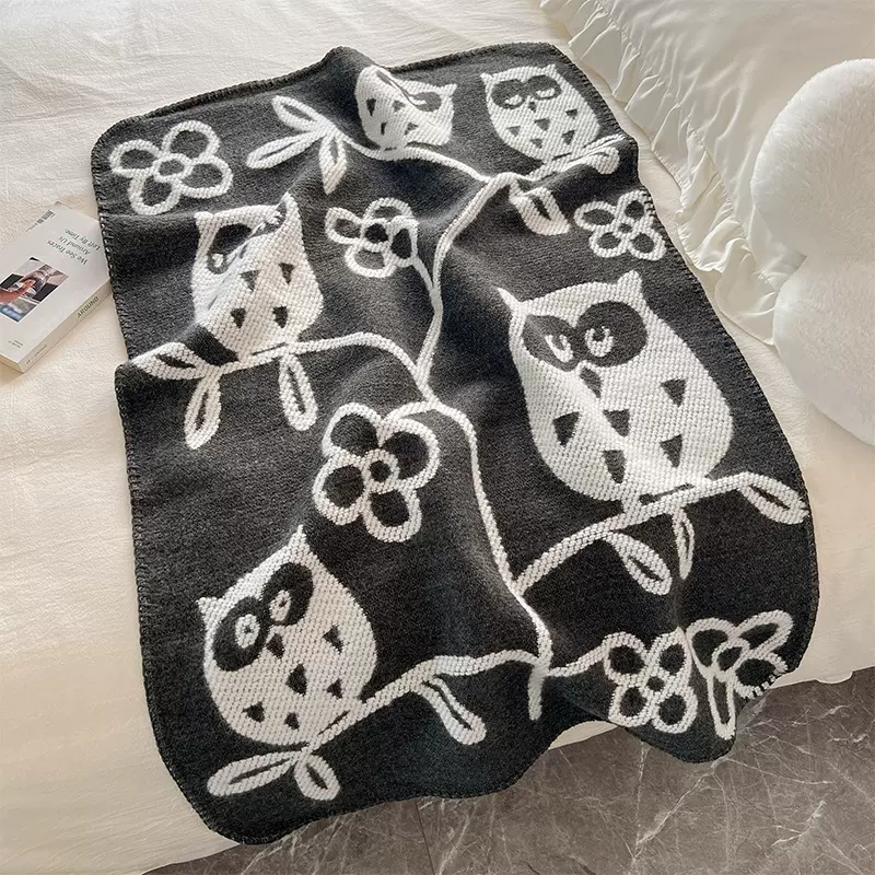 2024新款儿童盖毯四季通用休闲午睡毯梭织线毯软糯手感毯子批发