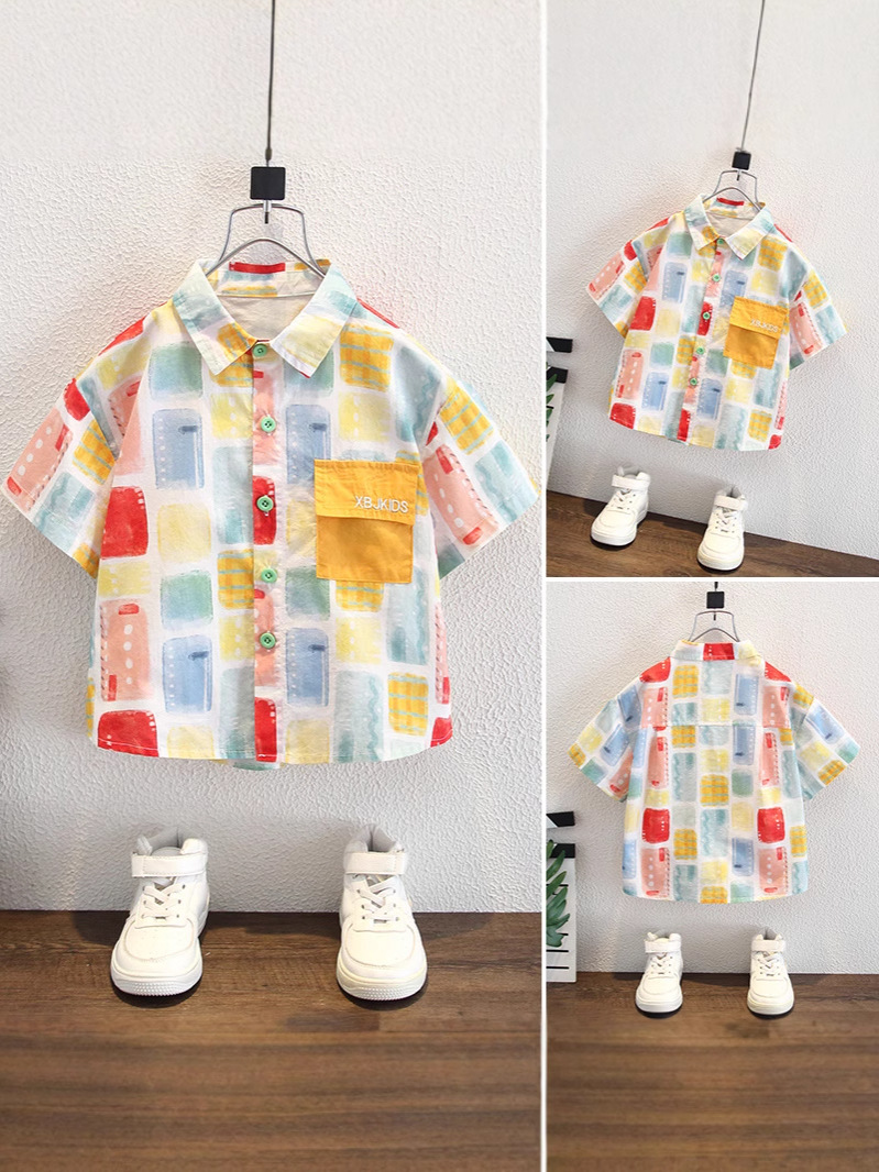 Camisa de manga corta para niños 8022, nuevo estilo 2026, camisa floral de moda estilo coreano para niños, top delgado de verano para niños, a la moda