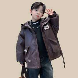 2025新款冬装中大童外套90白鸭绒加厚男童连帽羽绒服PU皮亮面免洗