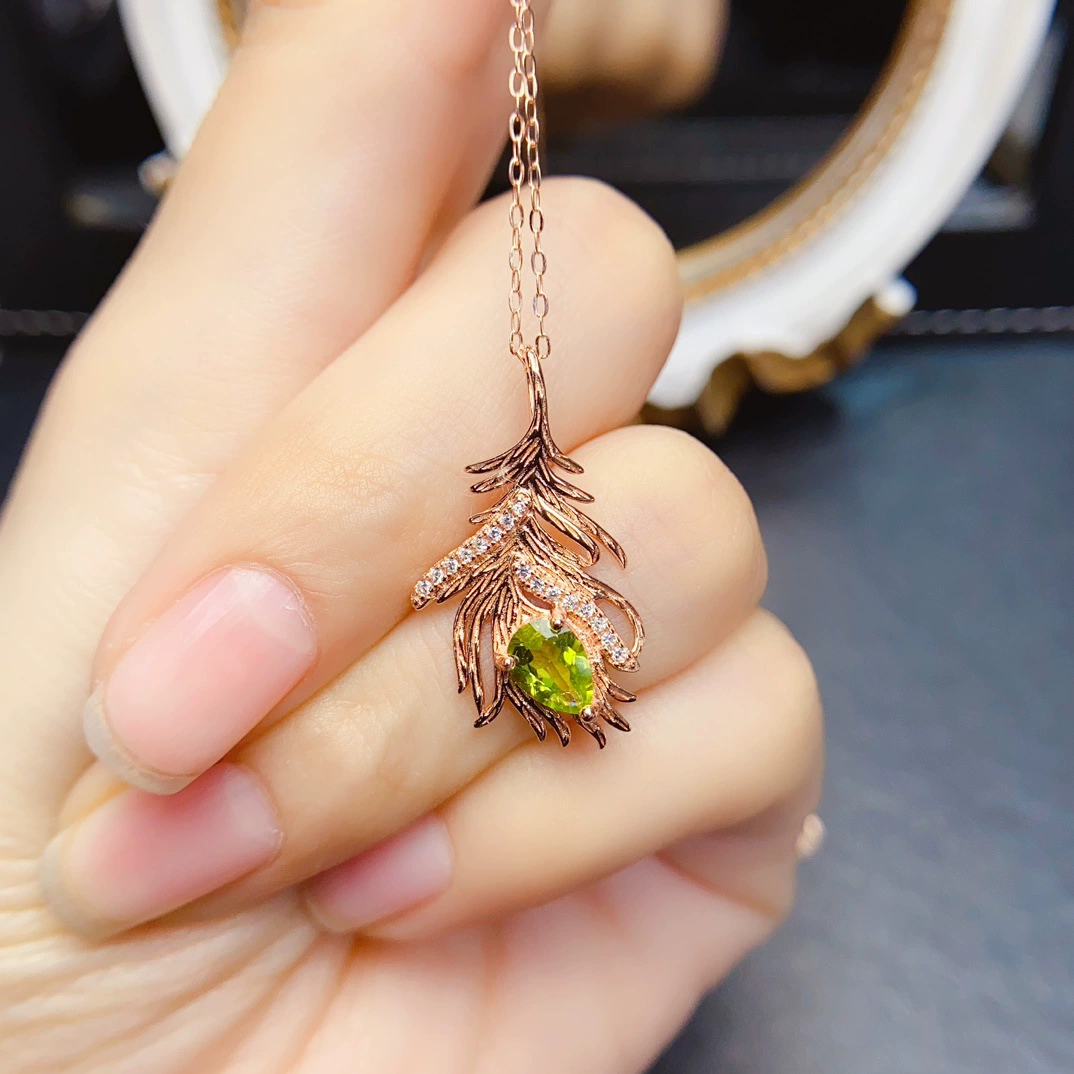 Новый кулон из натурального перидота S925, серебро, инкрустированный основной камень 5*7 мм, универсальные популярные модные женские украшения оптом