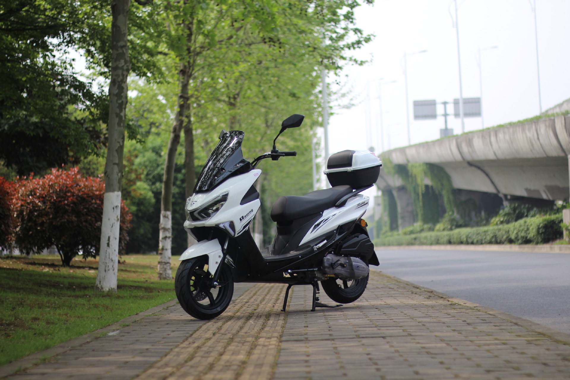 Factory-Issued 150Cc Engine National Iv Efi Large Scooter Can Be Licensed and Wholesale Saber-Toothed Tiger Style Scooter