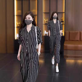 休闲洋气套装女2025时尚夏季新款时髦条纹短袖衬衫阔腿裤两件套潮