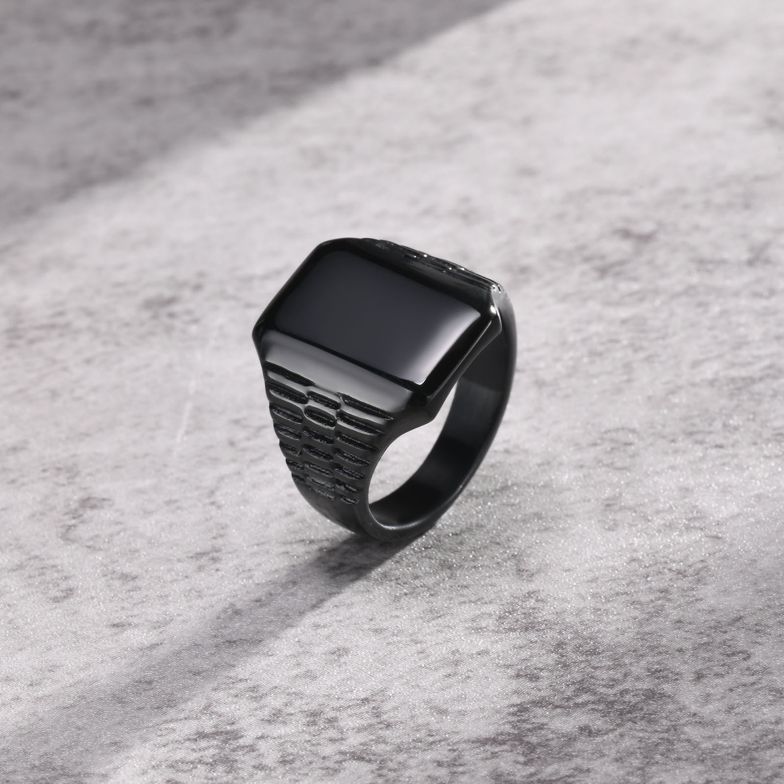Men's Gender Retro Classic Style Geometric Customization Laser Engraving Titanium Steel Plating Men's Rings Men Signet Rings