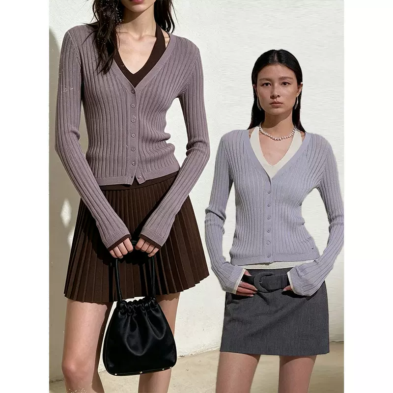 假两件挂脖V领针织衫 女品牌同款显瘦坑条修身气质上衣9589四媛