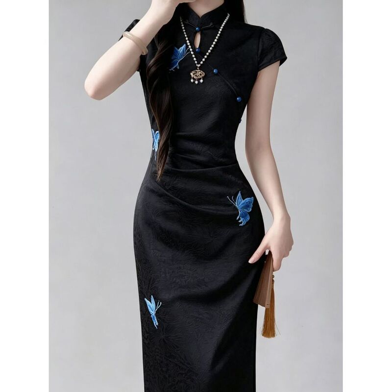 New Chinese-Style Black Qipao for Women, Summer Butterfly Embroidery, Long Improved Version, Youthful Style, Waist-Cinching, Slim-Fit Dress New Chinese-Style Black Qipao for Women, Summer Butterfly Embroidery, Long Improved Version, Youthful Style, Waist-Cinching, Slim-Fit Dress