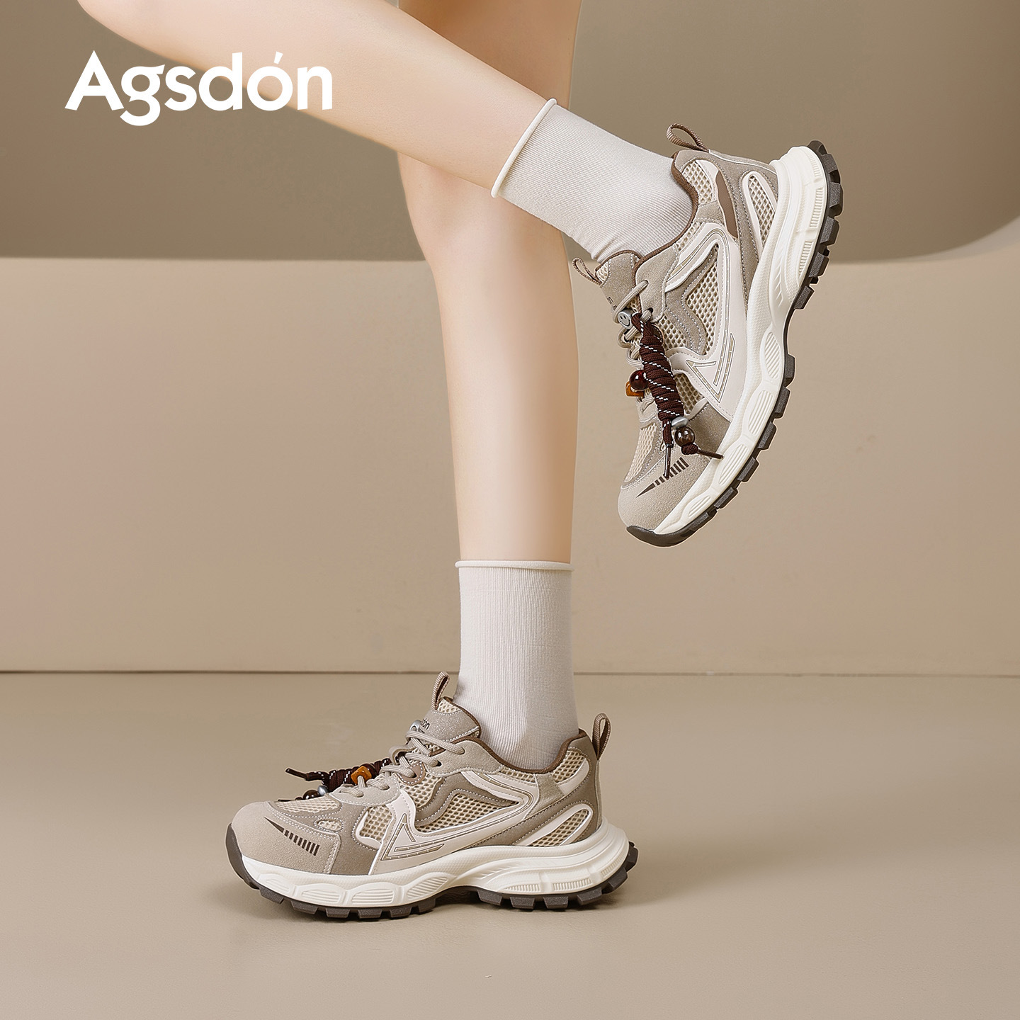 Augu Shi Deng zapatos de suela gruesa para mujeres 2025 nuevos zapatos deportivos ligeros de otoño zapatos casuales de mujer pequeños